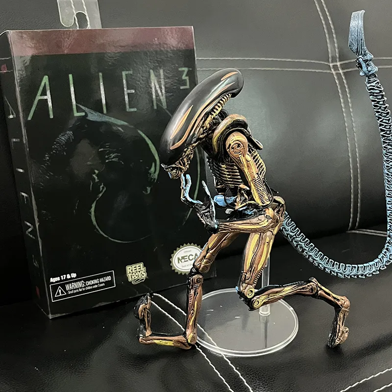 NECA Alien 3 Dog Xenomorph Action Figure 1 NECA Alien 3 Dog Xenomorph Action Figure 1