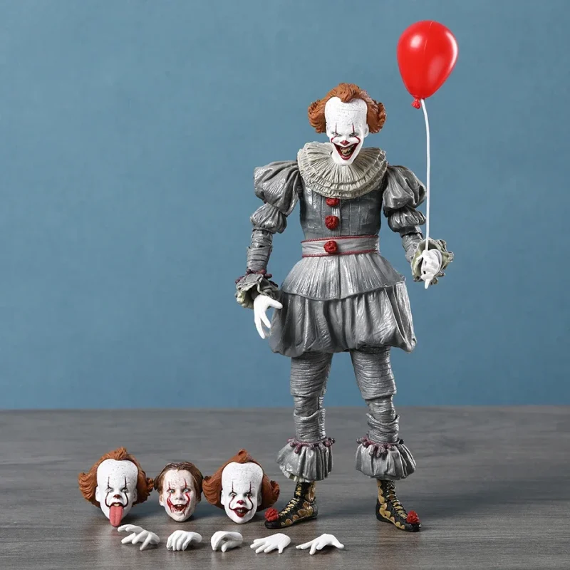 NECA Pennywise the Clown Figure 5